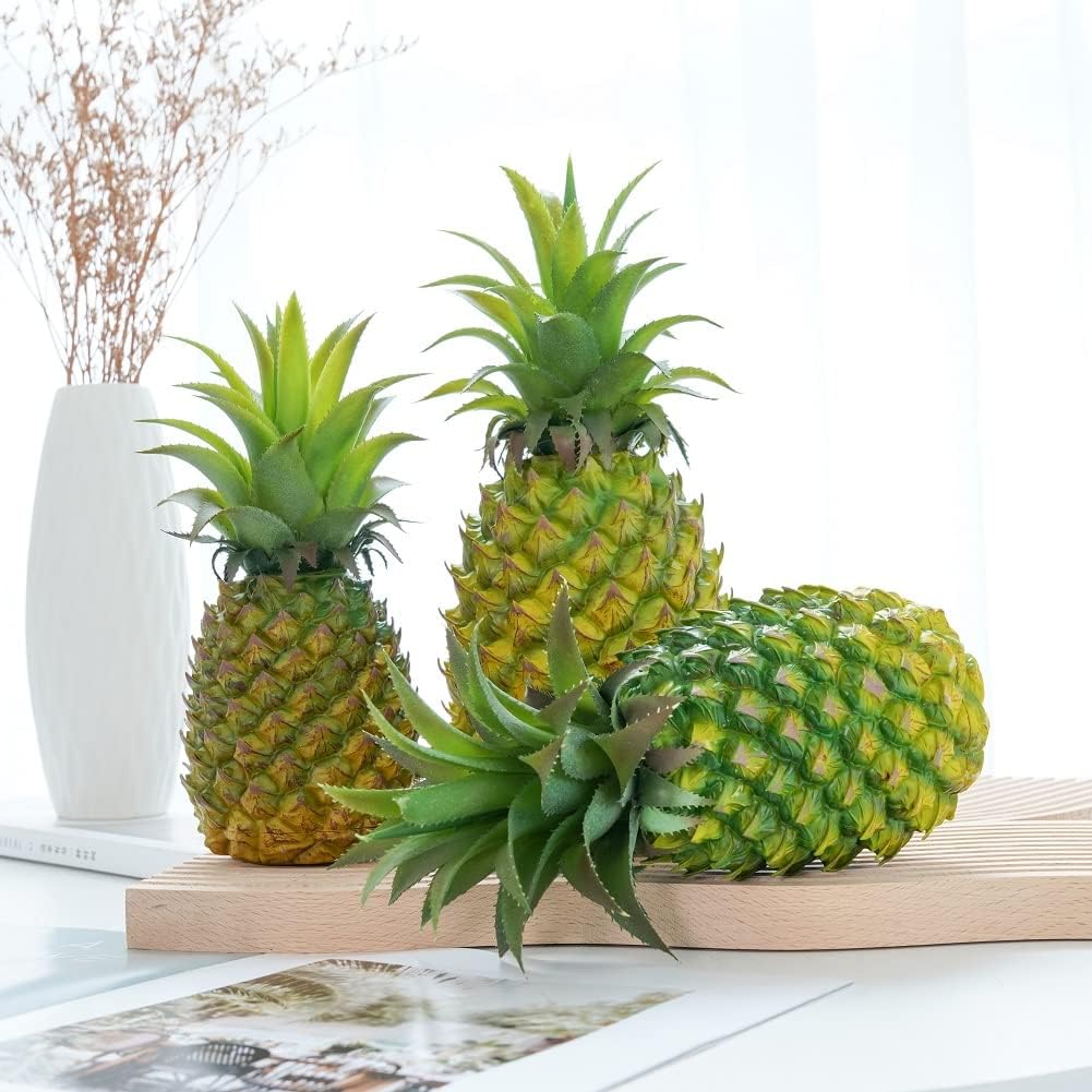QIRMIZI 2 Pack Artificial Pineapple -Simulated Fruit Decoration, Lifelike Fake Fruit Model, Perfect for Home Decor, Kitchen, Party & Photography Prop – Realistic & Eco-Friendly,Green Large