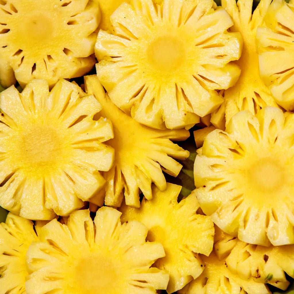 Pineapple Plant Live, Sugarloaf Pineapple Tree Shrub Bush, Starter Plant 4-7 Inches Tall, Outdoor Growing, No Pot, Sweet Flavor