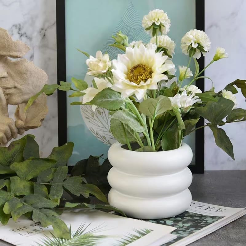 Ceramic Plant Pot Indoor, 4.7 Inch Flower Pot with Drainage Hole, Small Bubble Design Ceramic Planter for Home & Office Decor (White)