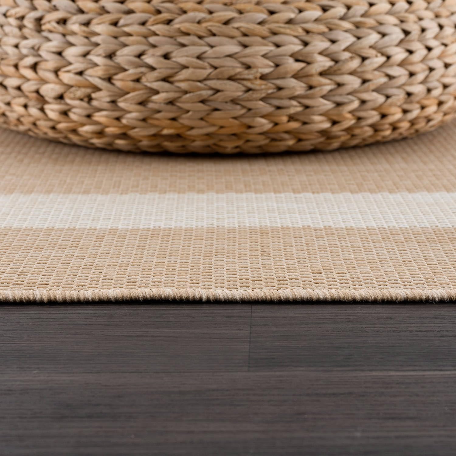 CAMILSON Outdoor Rug 8x10, Modern Outside Rugs for Patios Porches Waterproof Durable Washable Non-Shedding, Easy-to-Clean Indoor Outdoor Area Carpet (8 x 10, Bordered - Beige/White)