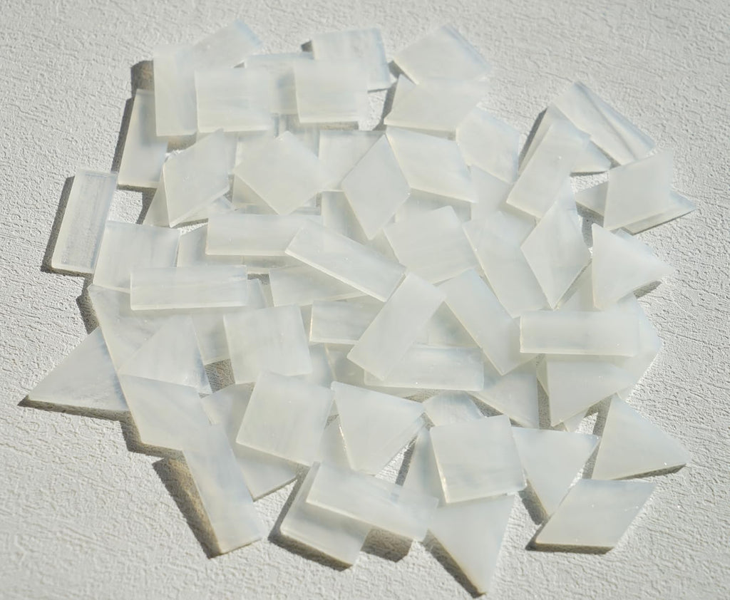 Large Textrued Transparent Glass Mosaic Tiles, 70pcs Stained Glass Pieces Bulk for Mosaic Art, 200g Pre-Cut Mosaic Glass Tiles Kit for Handmade Mosaic Crafts, Clear & White