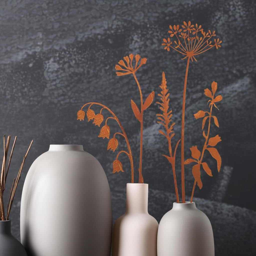 Metal Flowers for Outside,Decorative Garden Stakes,Flower Bed Decor Plant Stakes,Metal Art for Outside,Yard Art Outdoor for Lawn Yard, Walkway and Flower Garden