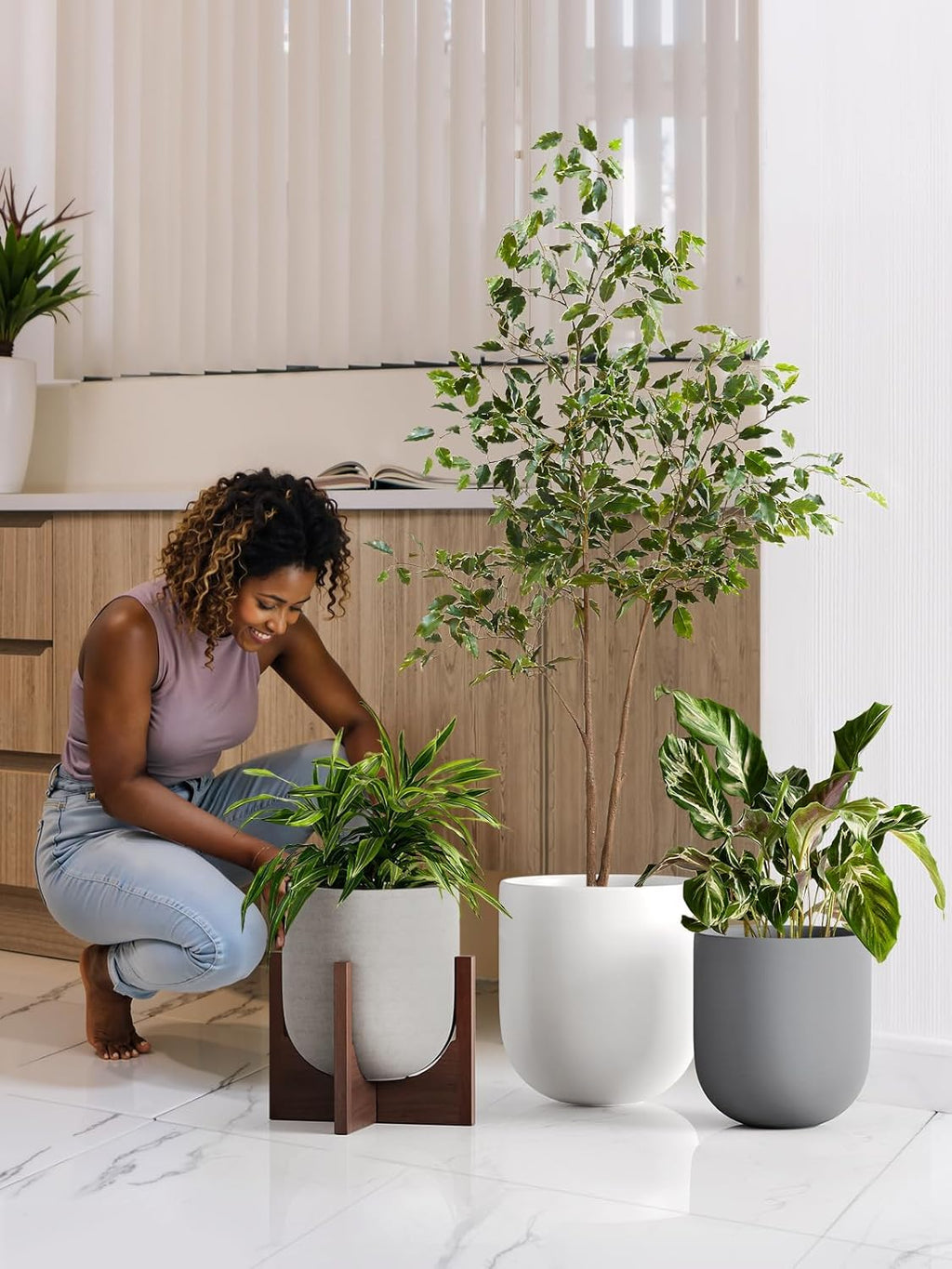 LE TAUCI 12 Inch Planter with Acacia Wood Stand, Ceramic Large Plant Pot for Indoor Plants, Cylinder Pots with Drainage Hole and Plug, Charcoal Gray