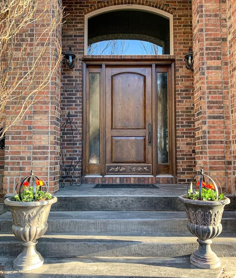 Set of 2 Metal Garden Trellis Obelisks - Durable Black Powder Coated Round Climbing Frames for Plants - Ideal Decorative Support for Flowers & Vines - Ideal for Indoor & Outdoor Gardens