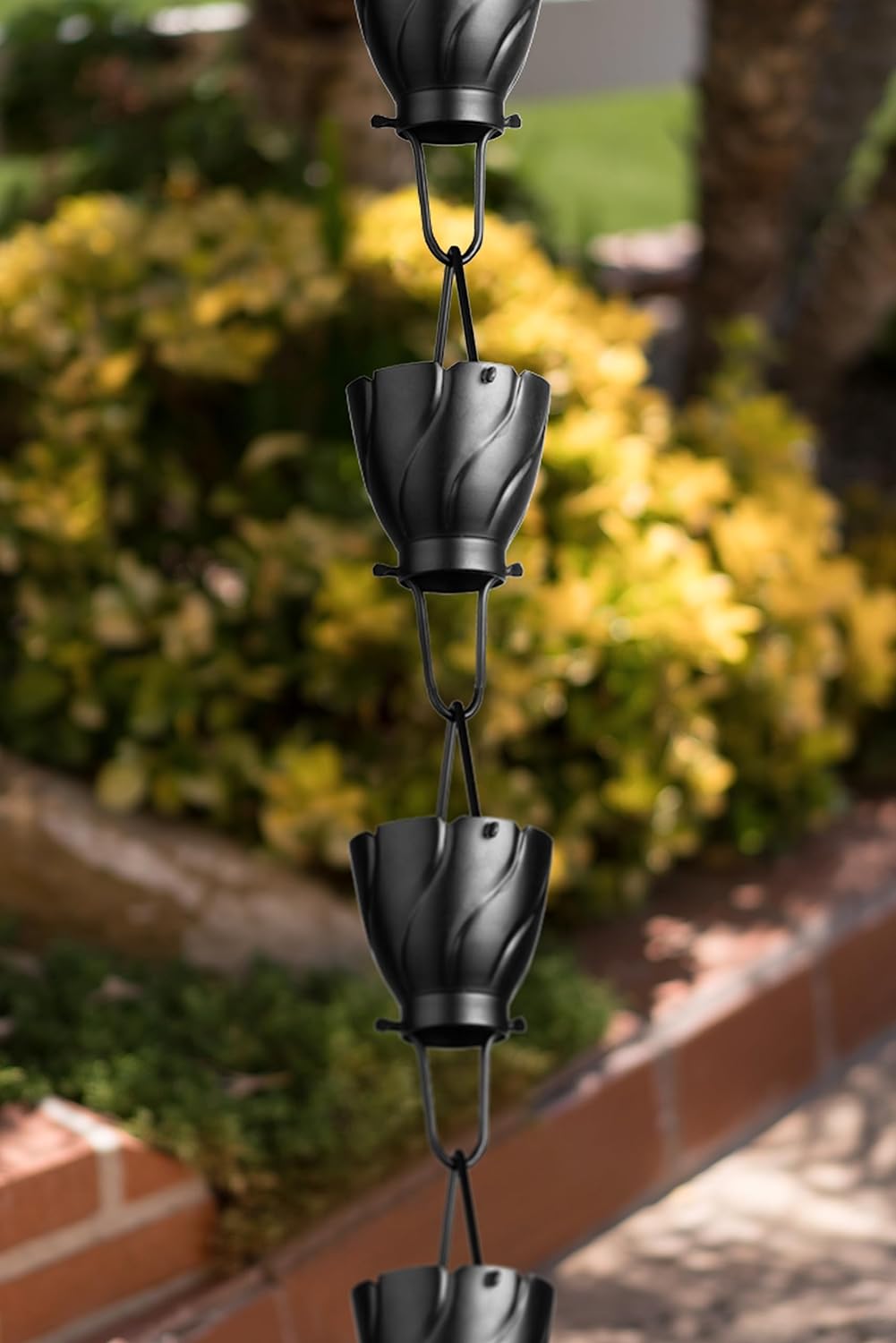 Monarch Rain Chains Aluminum Akira Rain Chain, 8.5 ft Black Powder Coated Aluminum Decorative Rain Catcher Chain for Gutters, Black Aluminum Rain Gutter Replacement Downspout