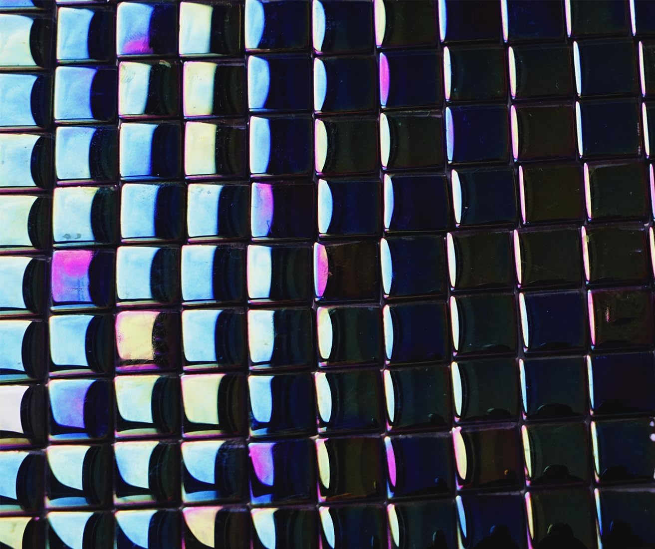 Iridescent Square Mosaic Tiles for Crafts, 300G Small Crystal Mosaic Glass Pieces Bulk for Mosaic Beginner, 0.41”x0.41” Tile for Art Glass Project, Ideal for Handmade Mosaic Home Decor, Black