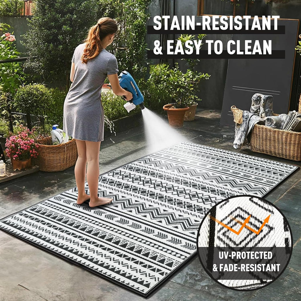 WILDROOTS 9x12 Feet Black and White Plastic Outdoor Rug, Stain Resistant Waterproof Reversible Outdoor Patio Rug, Fade Resistant Camping Rug