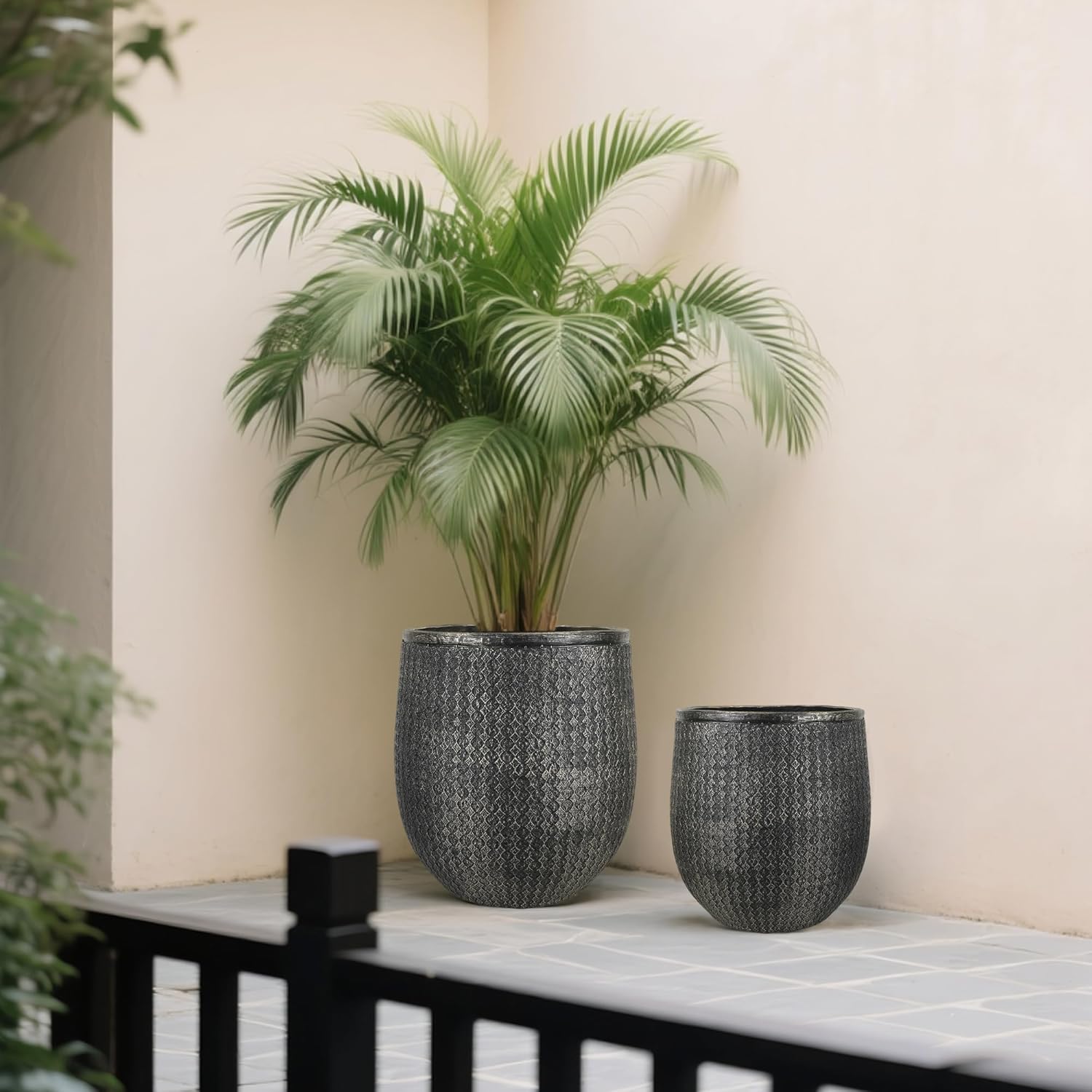 Worth Garden Large Round Planters Set of 2 (14.5"x17.5" & 12" x15“) - Lightweight Magnesium Oxide Cement Plant Pot with Texture - Concrete Look with Drainage Hole – Indoor & Outdoor Use - Black Gold