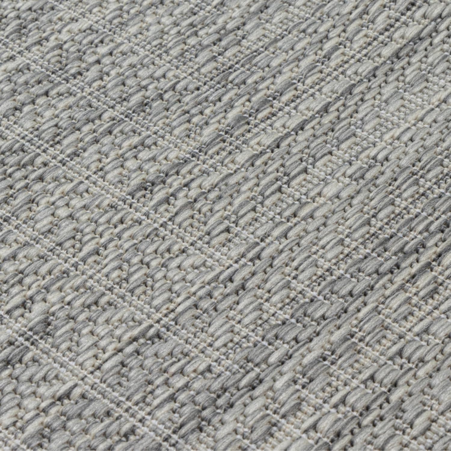 Adiva Rugs Outdoor Indoor Area Rug, Weather Resistant, Easy to Clean, Stain Resistant Floor Mat for Dining Room, Backyard, Deck, Patio (Silver Weiss, 2'6" x 7')