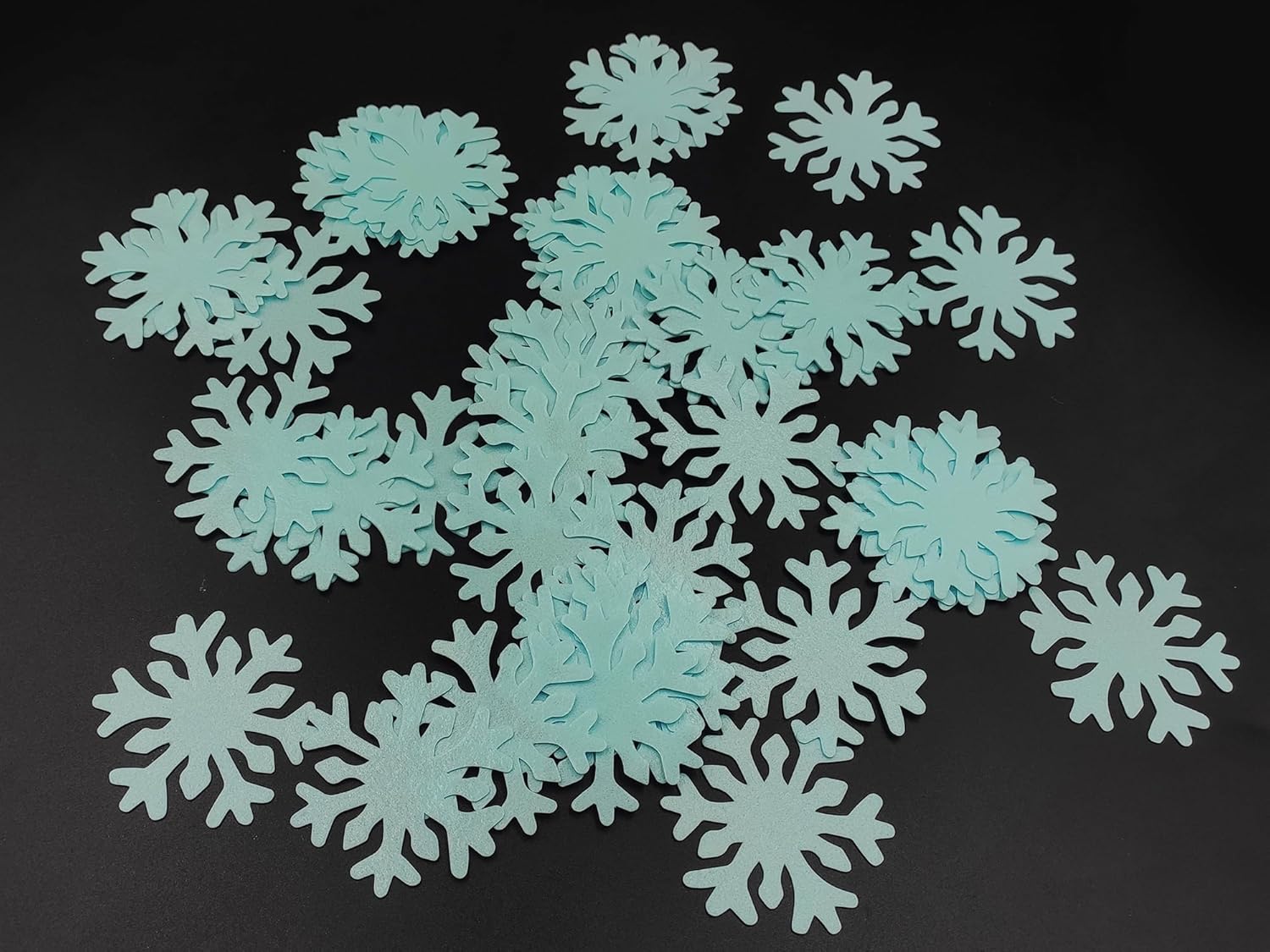 50pcs Edible Blue Snowflakes for Cake Decorating Cupcake Toppers for Christmas Winter frozen Theme Birthday Party Decorations