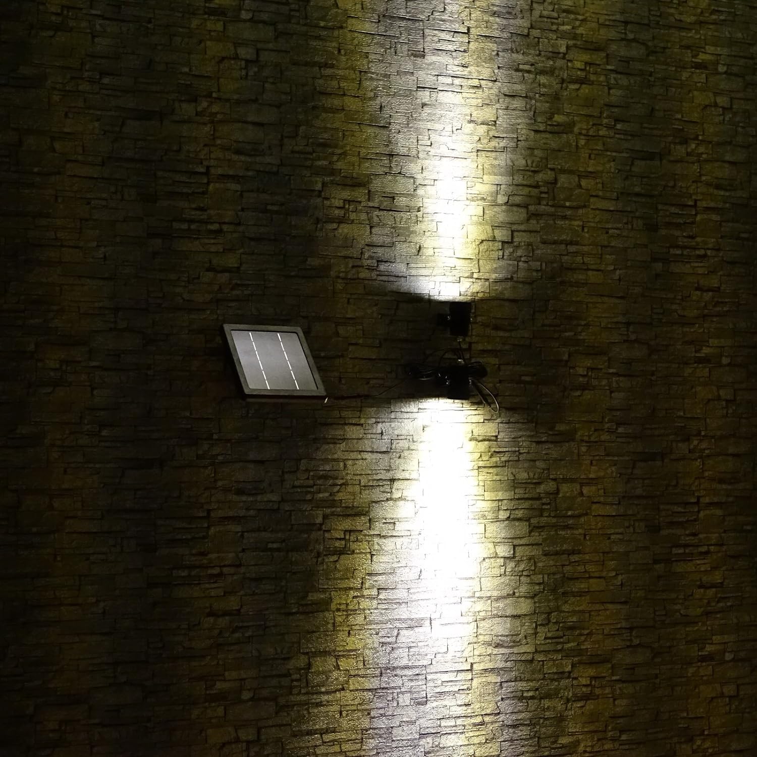 MINI 50X Twin Solar-Powered Cast Aluminium Warm White LED Spotlight 60-100 Lumen Per Light Fixture for Outdoor Garden Yard Landscape Downlight