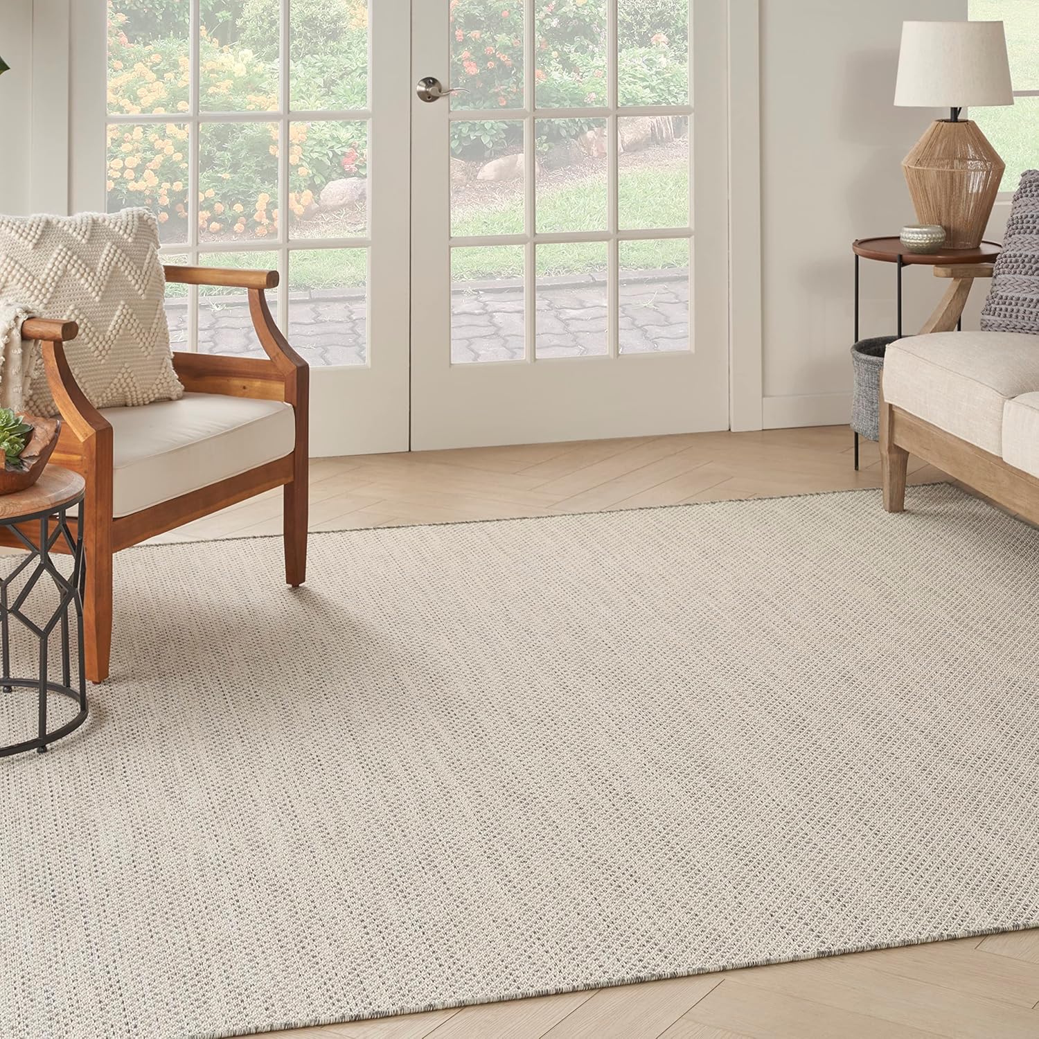 Nourison Home Courtyard 8' x Square Ivory Silver Fabric Modern Area Rug (8' Square)