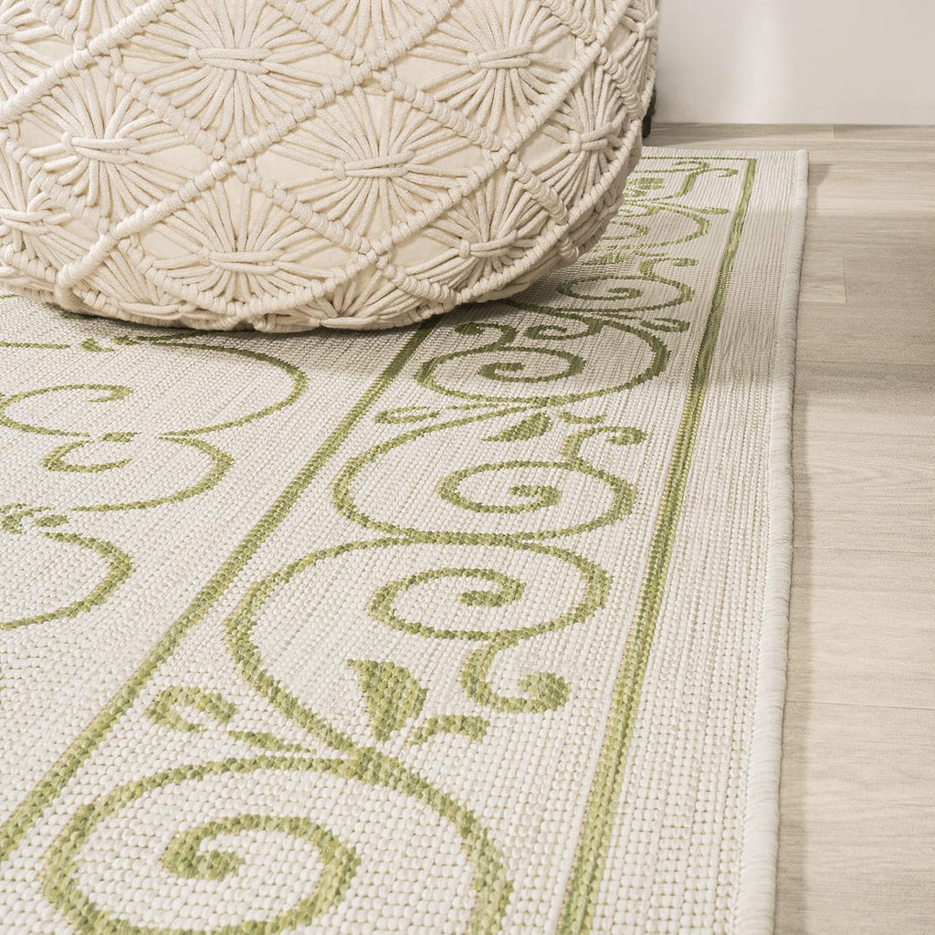 JONATHAN Y SMB106I-5R Charleston Vintage Filigree Textured Weave Indoor Outdoor Area Rug, Bohemian Coastal Traditional Easy Cleaning,Bedroom,Kitchen,Backyard,Patio,Non Shedding, 5' Round, Cream/Green