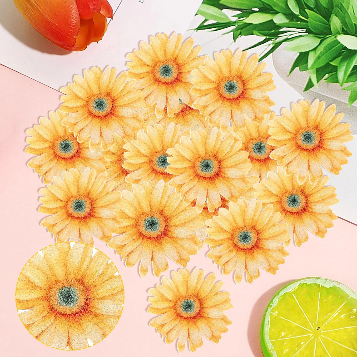 60 PCS Edible Daisy Cupcake Toppers Wafer Paper Flower Birthday Party Decorations Edible Sunflower Cupcake Picks for Baby Shower Spring Wedding Birthday Party Cake Food Decorations Supplies Yellow
