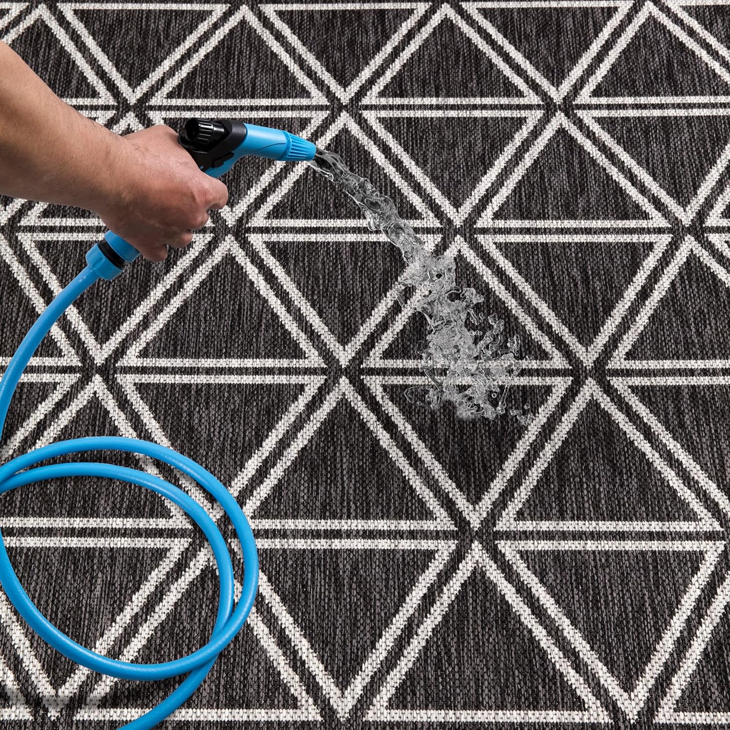 Keen Home Design Outdoor Runner Rug - 2x8 Washable Indoor/Outdoor Rug for Patio, Balcony, Kitchen, Garden, Beach, Deck and Porch. Size: 2'2" x 7'7"