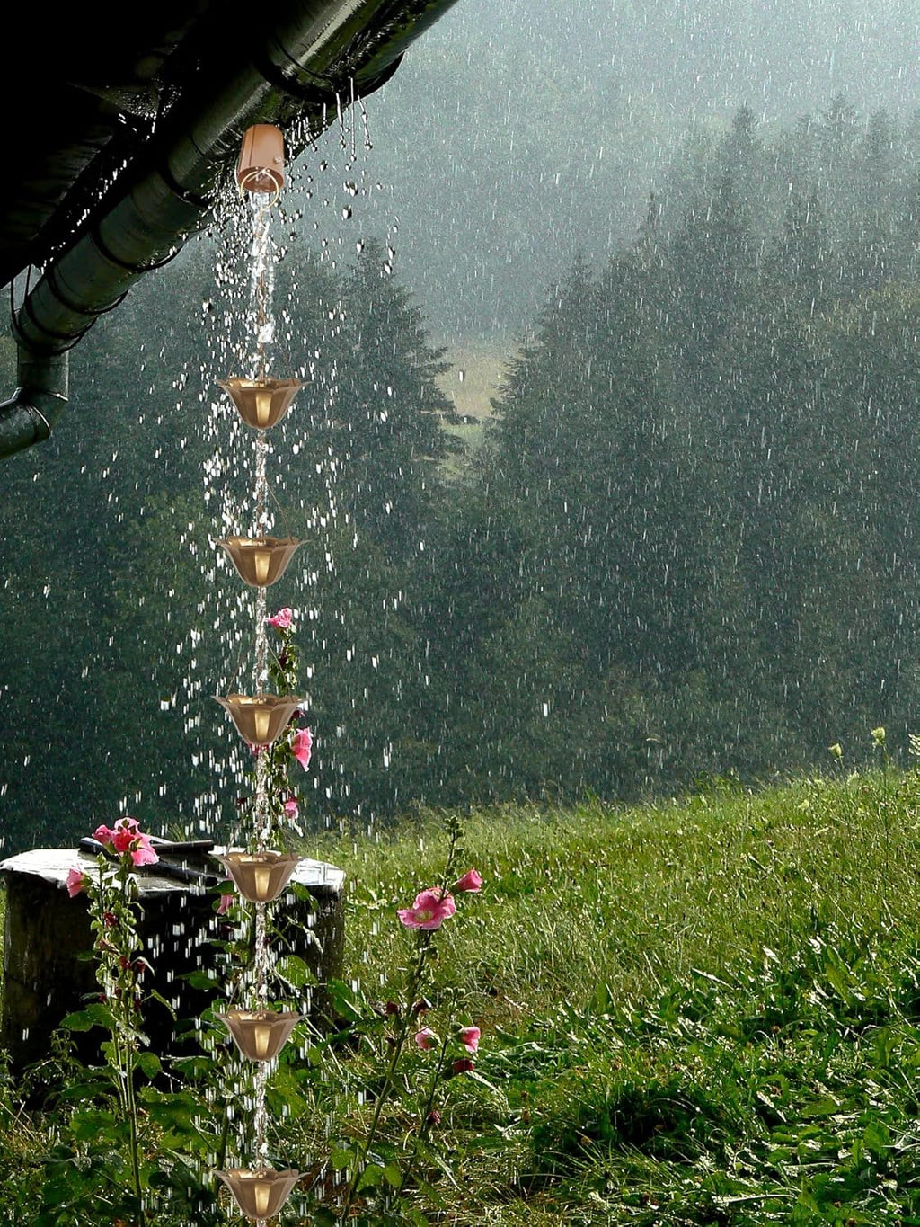 8.5FT Lotus Copper Colored Iron Rain Chains for Gutter and Rain Barrel, Rust-Resistant Plated Garden Décor Rain Chain for Downspout, Bonus Rain Chain Gutter Adapter