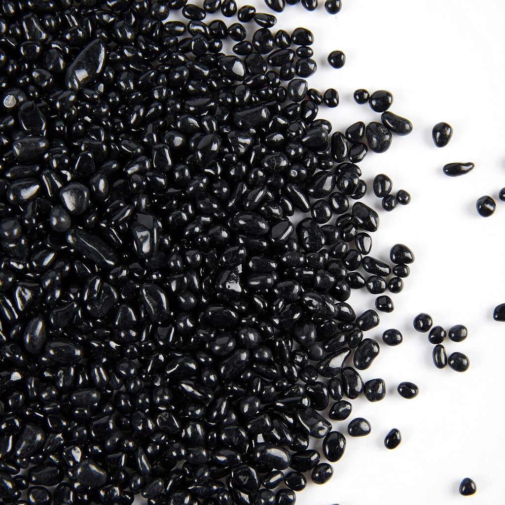 TWINKLING High Luster Round Fire Glass Stones,Glass Marbles Pebbles,Glass Beads Gems for Fire Pit Vase Fillers Crafts Aquarium Garden Decoration,3-6mm,1-Pound Jar (Black)