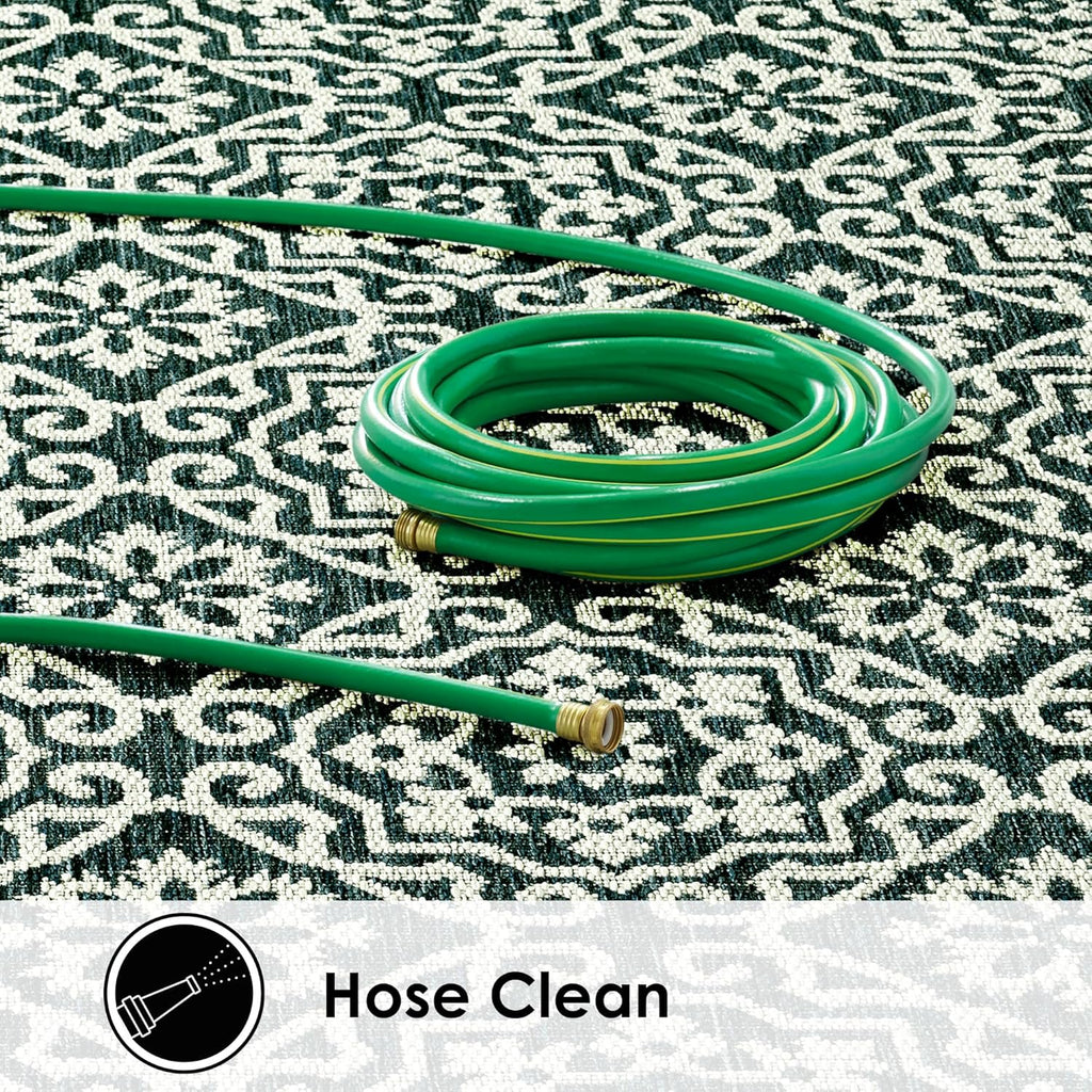 Nicole Miller New York Patio Country Julia Transitional Geometric Indoor/Outdoor Area Rug, Blue/White, 5'2"x7'2"