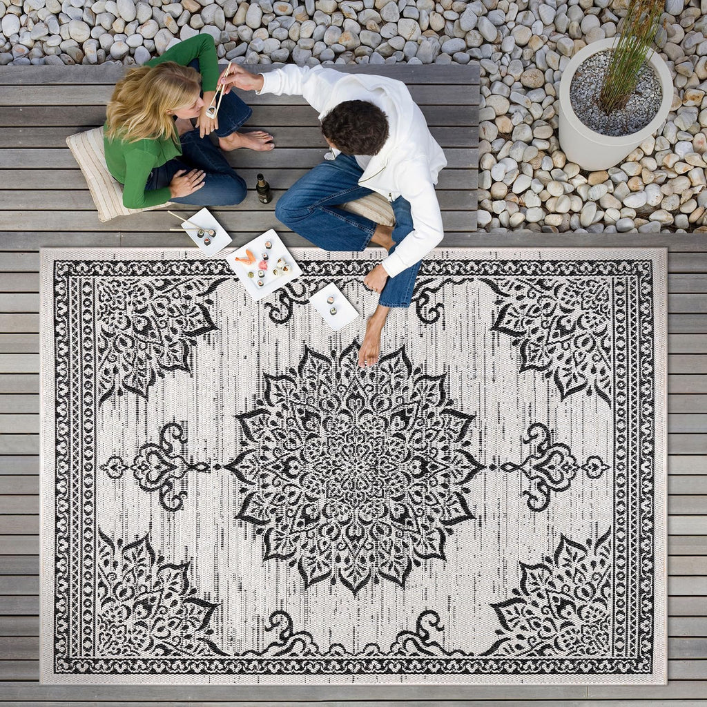 CAMILSON Outdoor Rug, 5x7 Medallion White Black Modern Area Rugs for Indoor and Outdoor Patios, Kitchen and Hallway Mats, Washable Porch Deck Outside Carpet (Medallion White, 5 x 7)