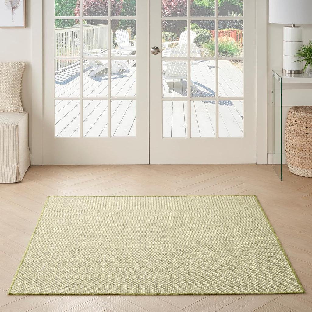 Nourison Home Courtyard 4' x Square Ivory Green Fabric Modern Area Rug (4' Square)