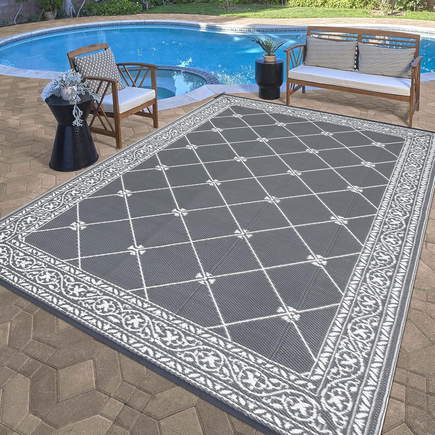 HiiARug Reversible Mat Plastic Outdoor Rugs for Patios Clearance Waterproof Plastic Straw Rug Large Area Rug for Outdoor, Porch, Patio, RV,Camping,5x7Ft, Grey