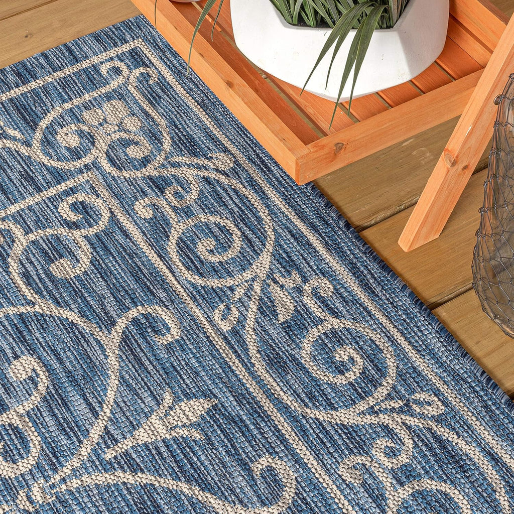 JONATHAN Y SMB106D-28 Charleston Vintage Filigree Textured Weave Indoor/Outdoor Navy/Gray 2 ft. x 8 ft. Runner Rug, Classic,Easy Cleaning,HighTraffic,LivingRoom,Backyard, Non Shedding