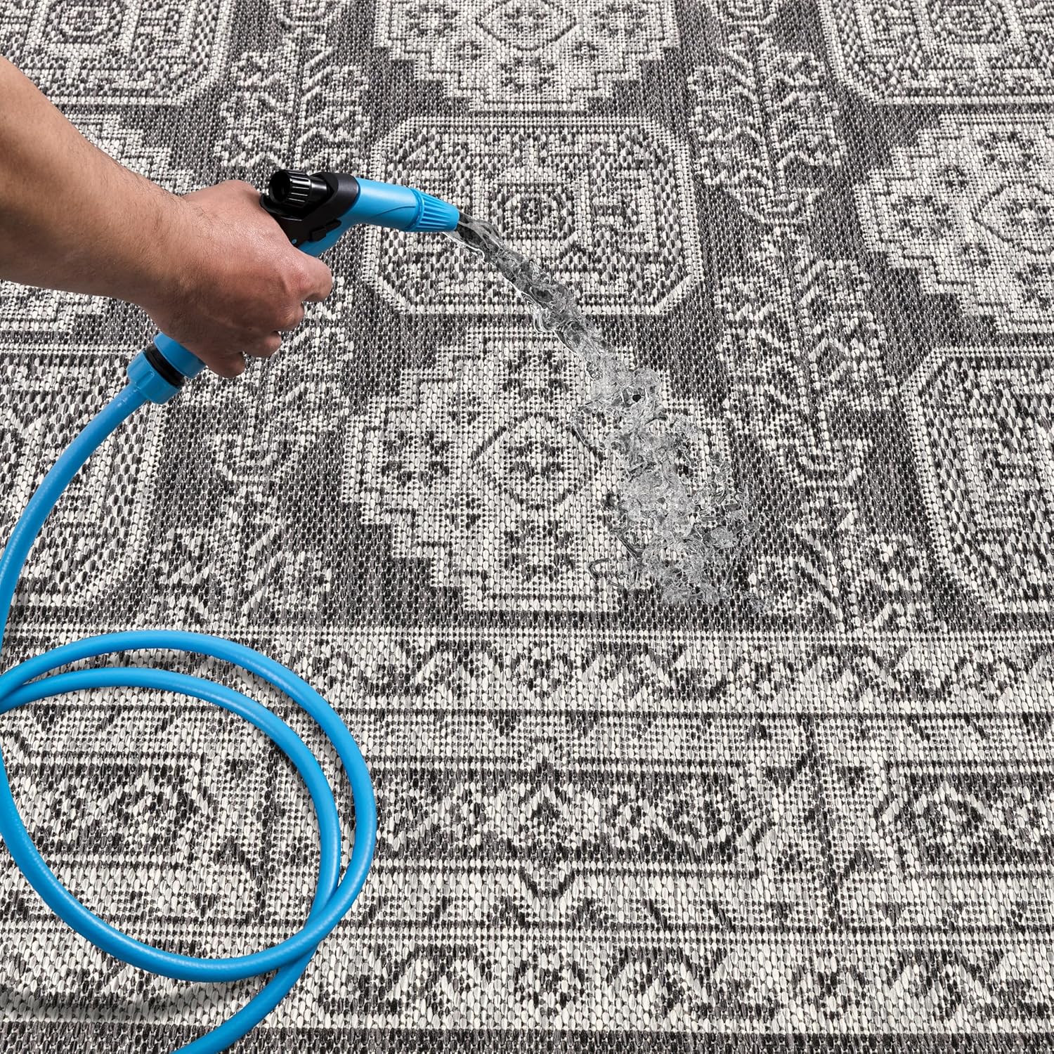 Keen Home Design Terrace Outdoor Runner Rug - 2x10 Washable Indoor/Outdoor Rug for Patio, Kitchen, Balcony, Beach, Garden, Deck and Porch, Size: 2'2"x9'11"