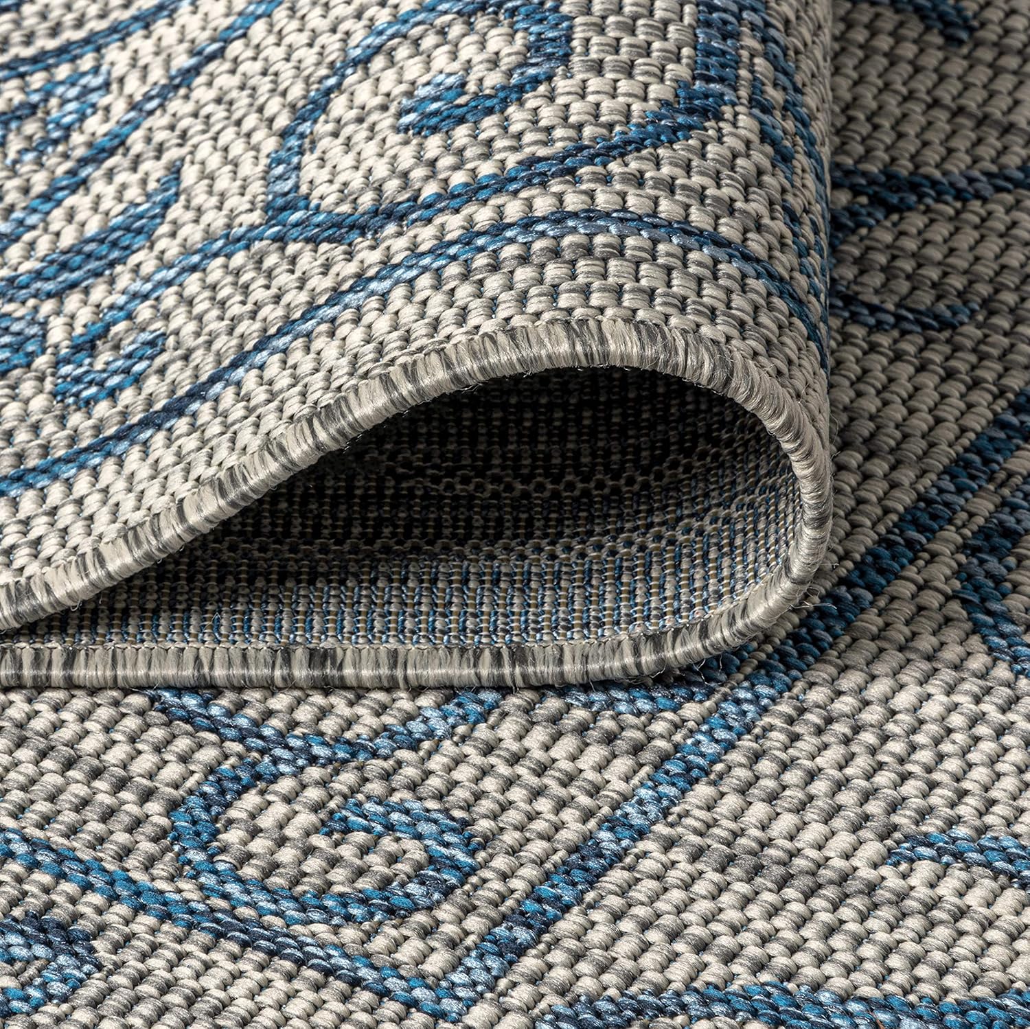 JONATHAN Y SMB106C-6 Charleston Vintage Filigree Textured Weave Gray/Navy 6 ft. x 9 ft. Indoor/Outdoor Area Rug, Pet Friendly, Non-Shedding, Stain Resistant, Easy-Cleaning for Backyard, Patio, Porch