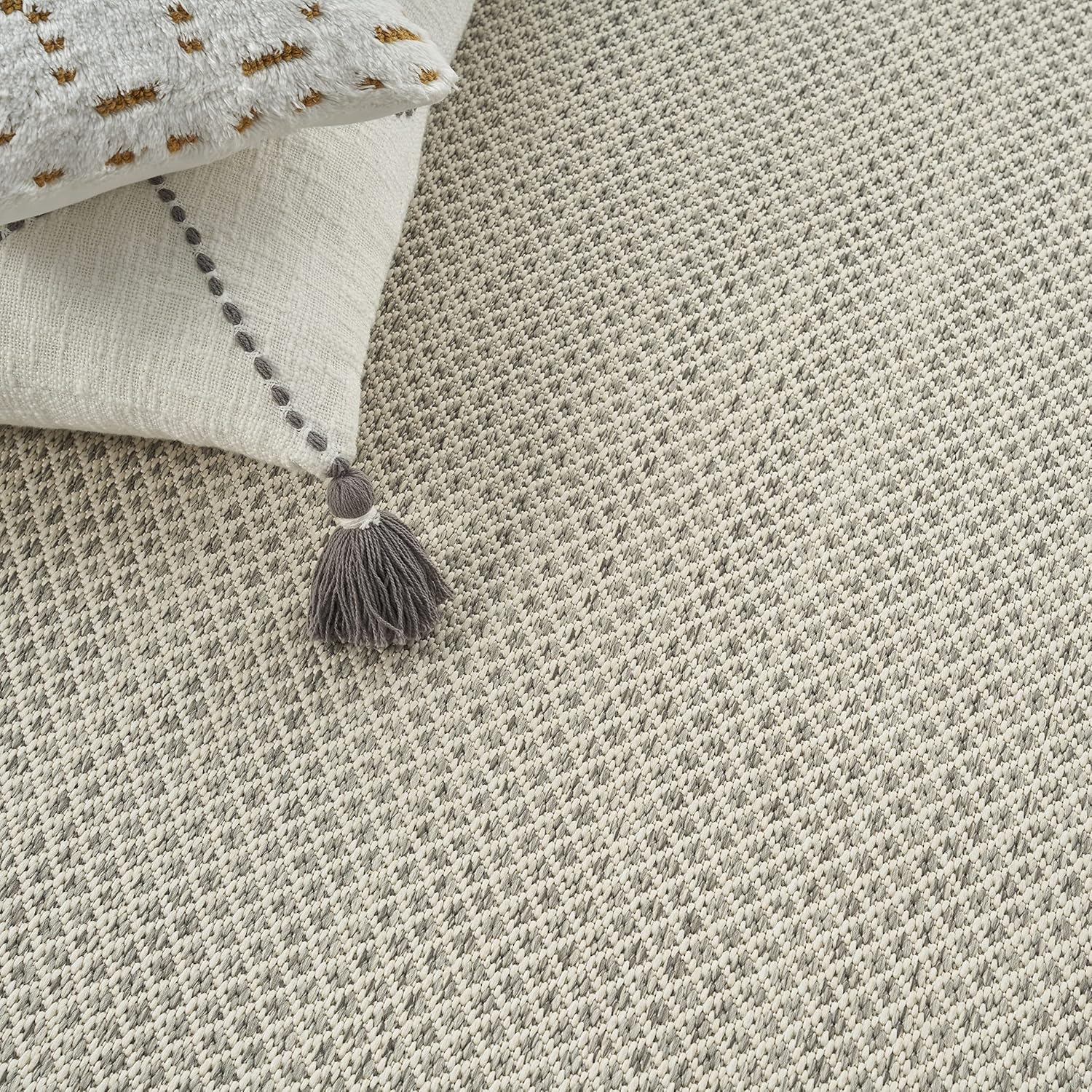 Nourison Home Courtyard Indoor/Outdoor Ivory Silver 4' x 6' Area Rug, Geometric, Easy Cleaning, Non Shedding, Bed Room, Living Room, Dining Room, Deck, Patio, Backyard (4x6)