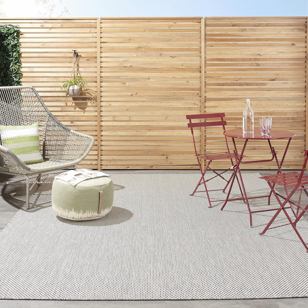 Nourison Home Courtyard 10' x 14' Ivory Charcoal Fabric Modern Area Rug (10' x 14')