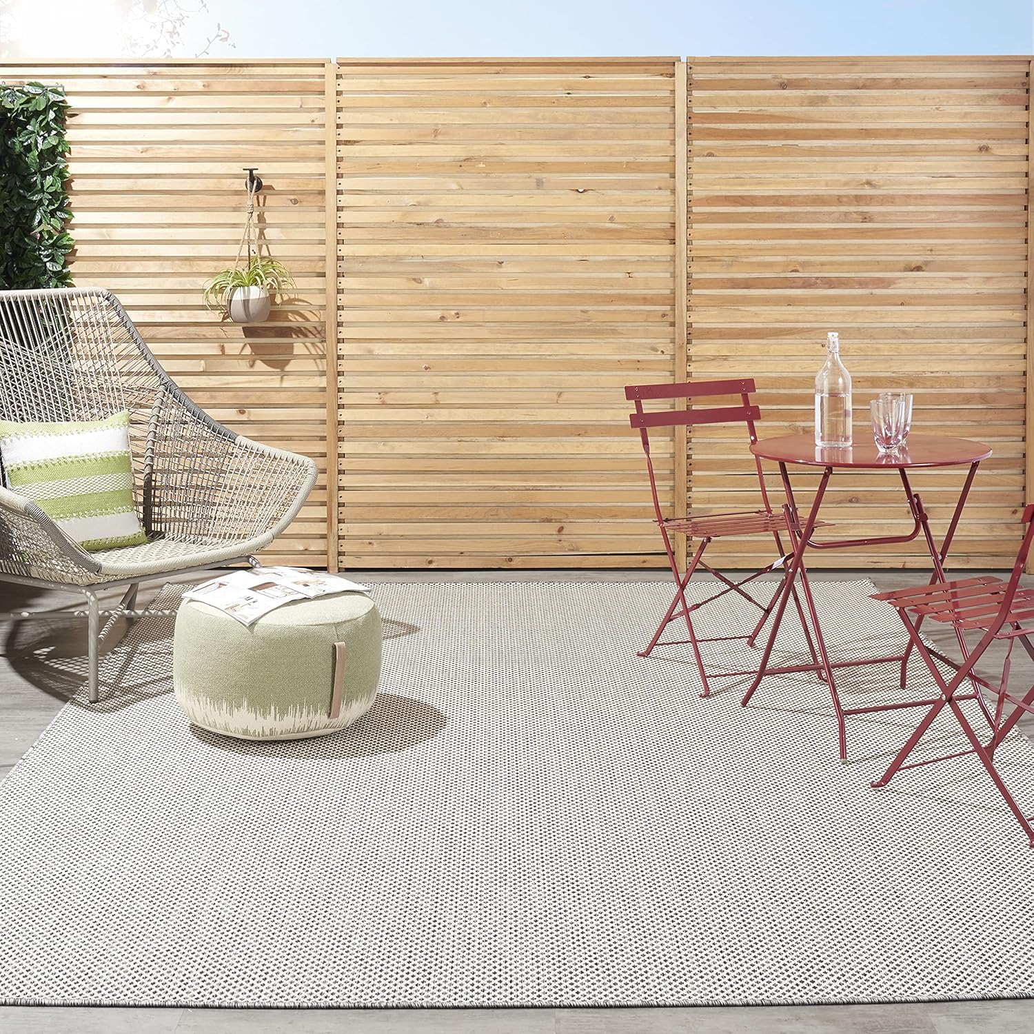 Nourison Home Courtyard 96" x 120" Fabric Indoor/Outdoor Rug in Ivory Charcoal